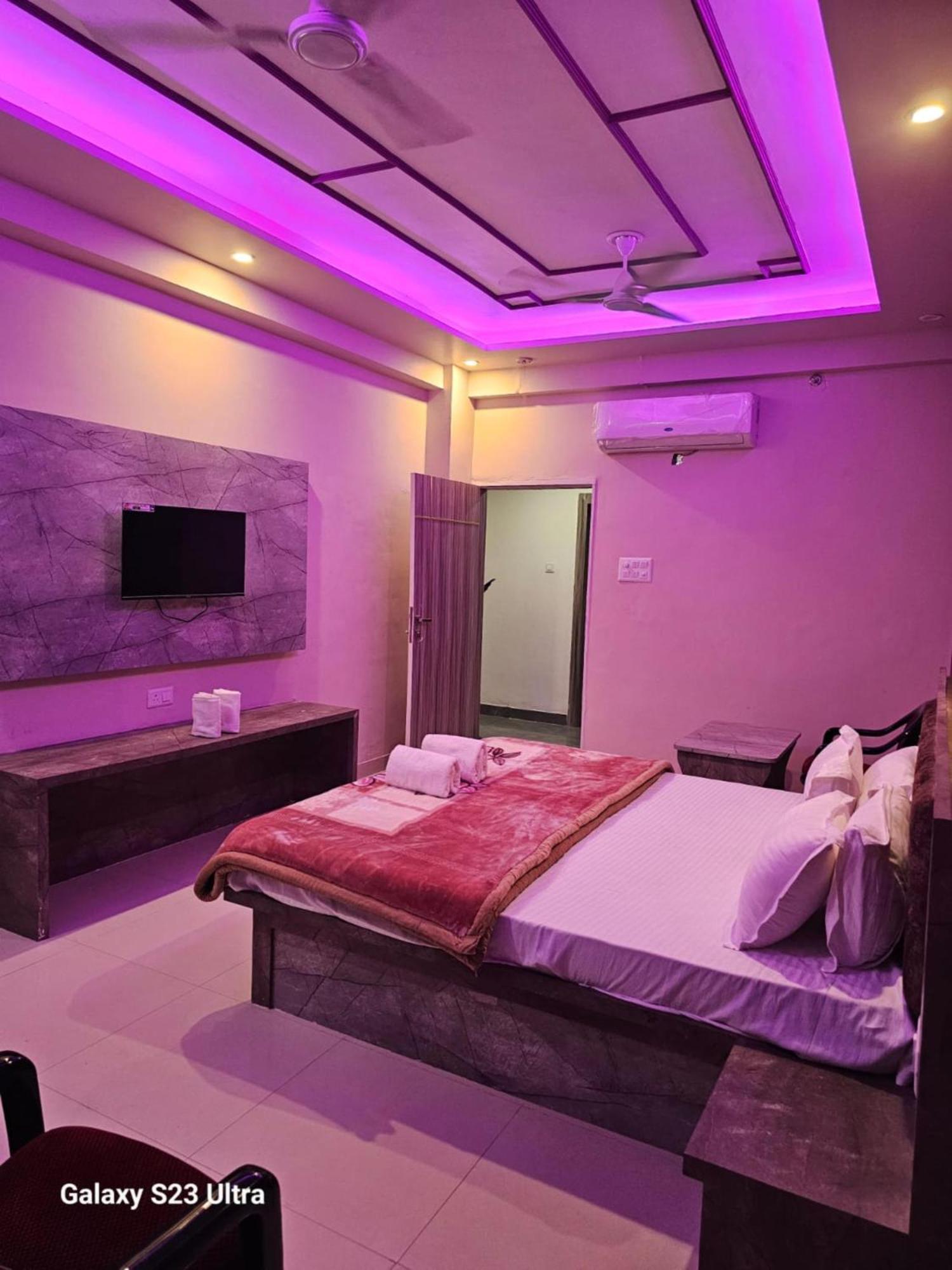Hotel Kashi Inn Raj Ghat Varanasi Exterior foto